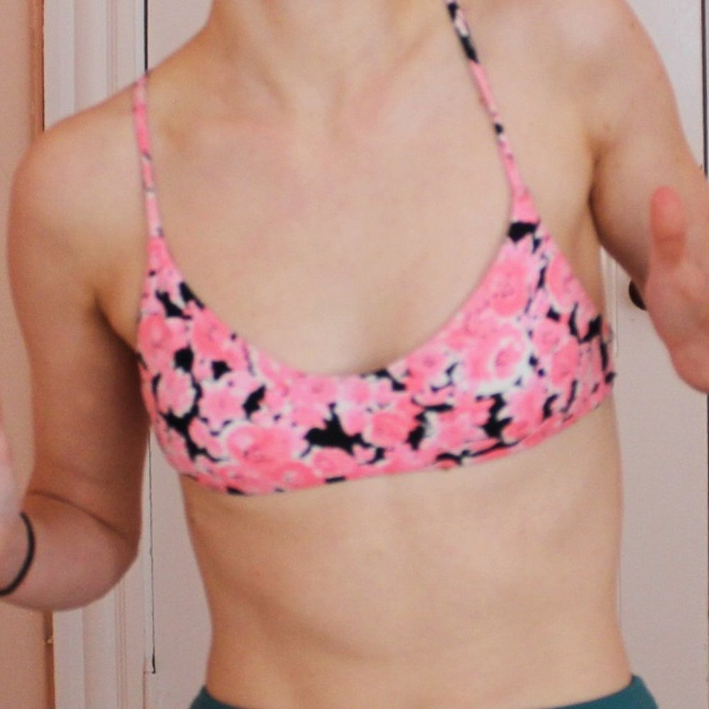 Volcom Scoop Neck Crossback Bikini Top